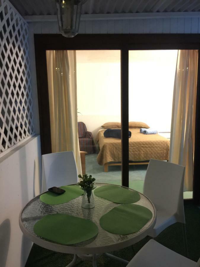 Friendly House Libertad Premium